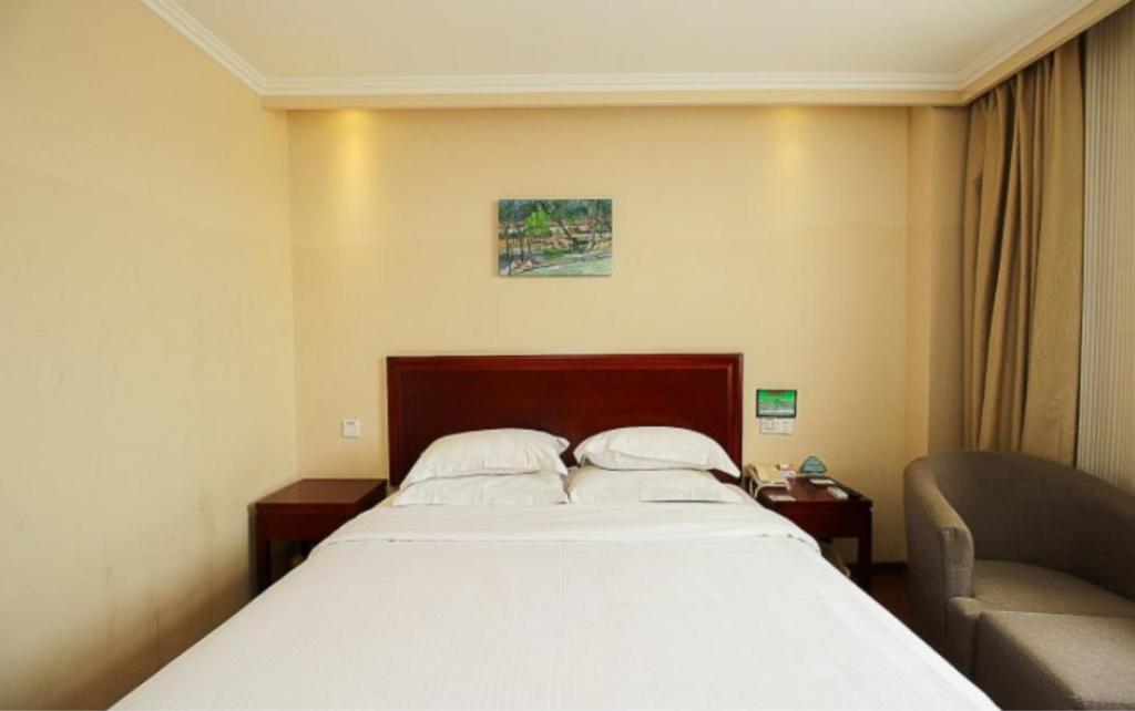Двухместный (Двухместный номер с 1 кроватью), GreenTree Inn Hainan Haikou Guomao Business Hotel