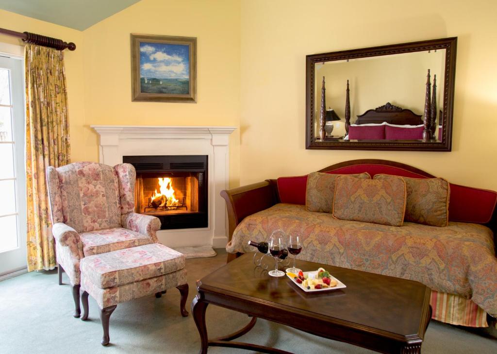 Queen Anne Inn image