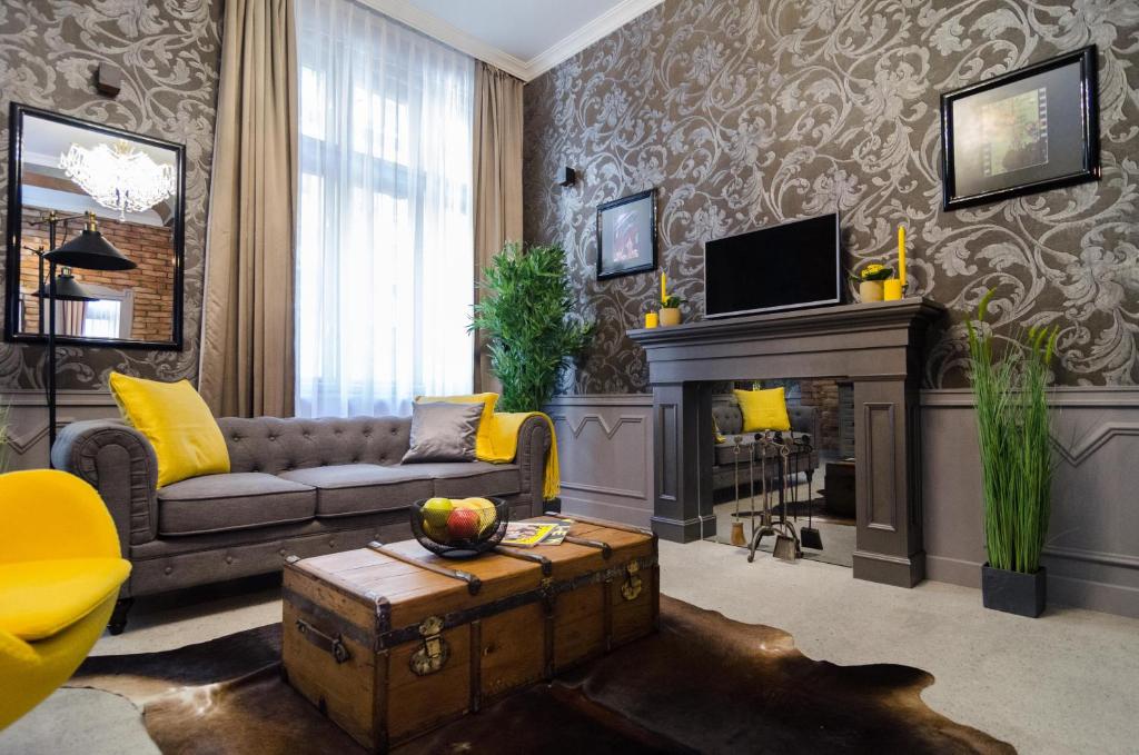 Viktoria Luxury Apartment photo 2