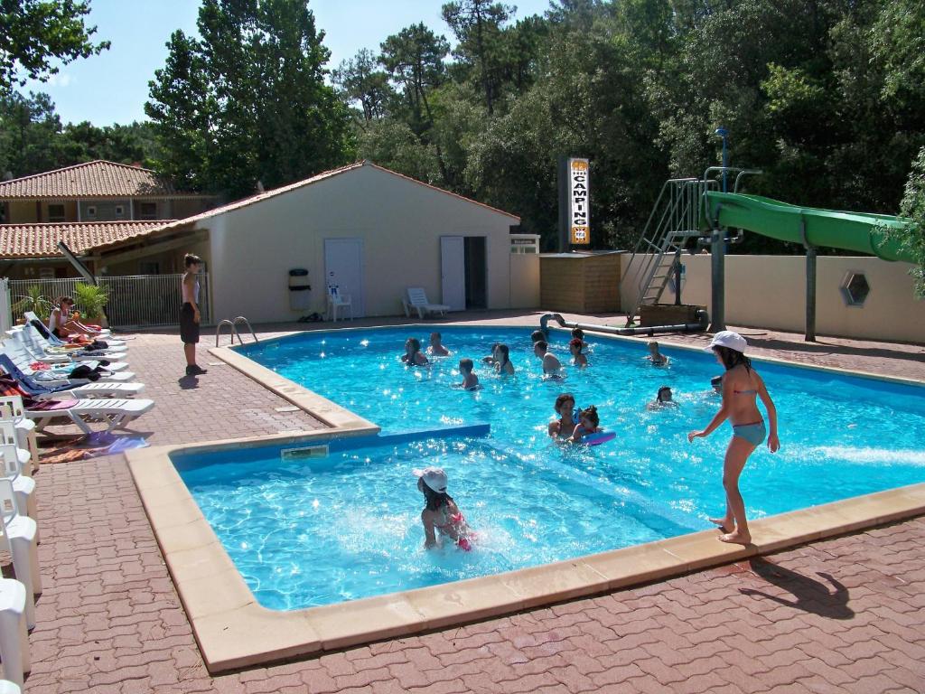 Camping Le Clos Des Pins photo 4