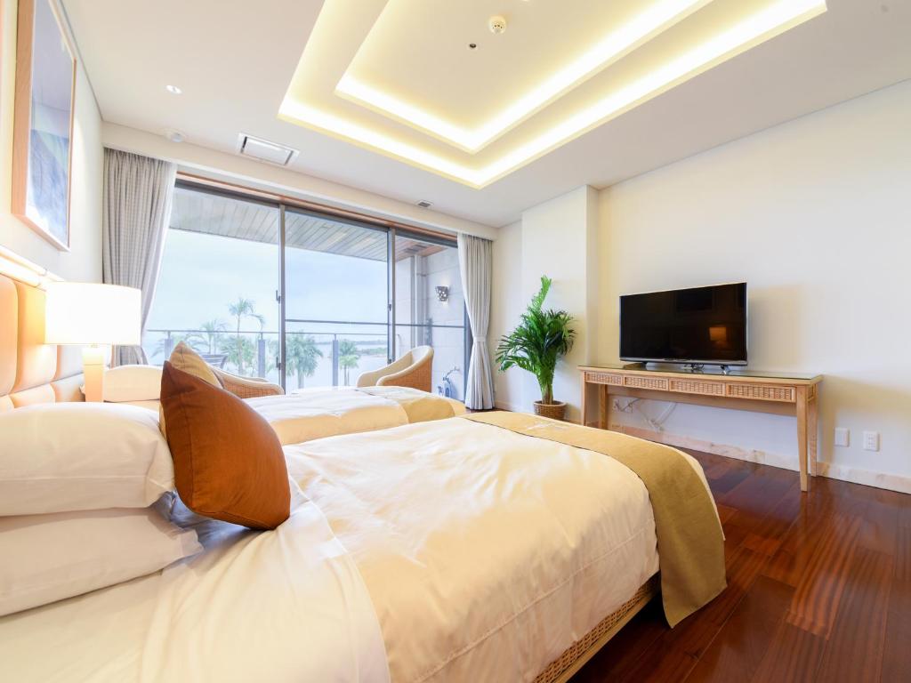 Ishigaki Resort Hotel photo 4