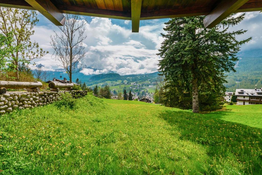 Villa Ca Perosego - Stayincortina photo 3