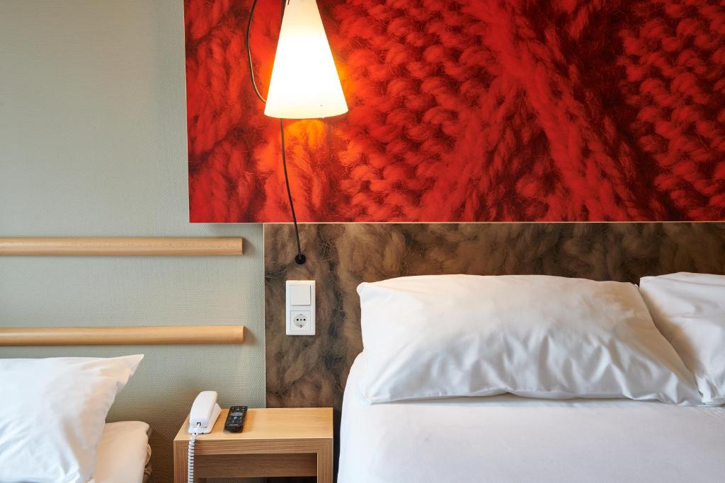 ibis Tilburg photo 2