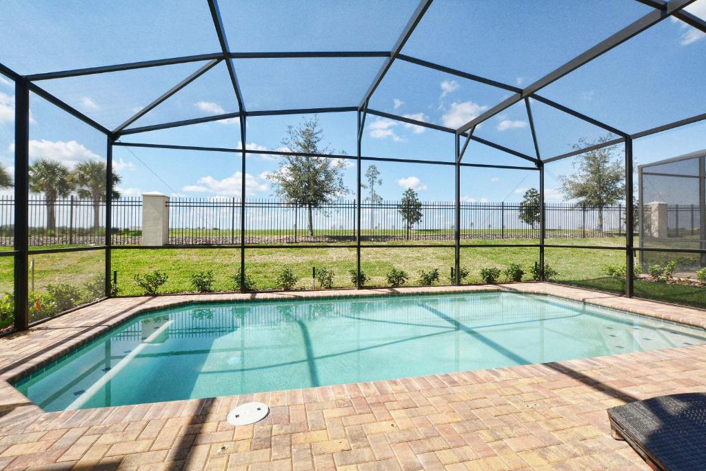 Windsor at Westside-5 Bedrooms House w/pool-3715WW Home by RedAwning image
