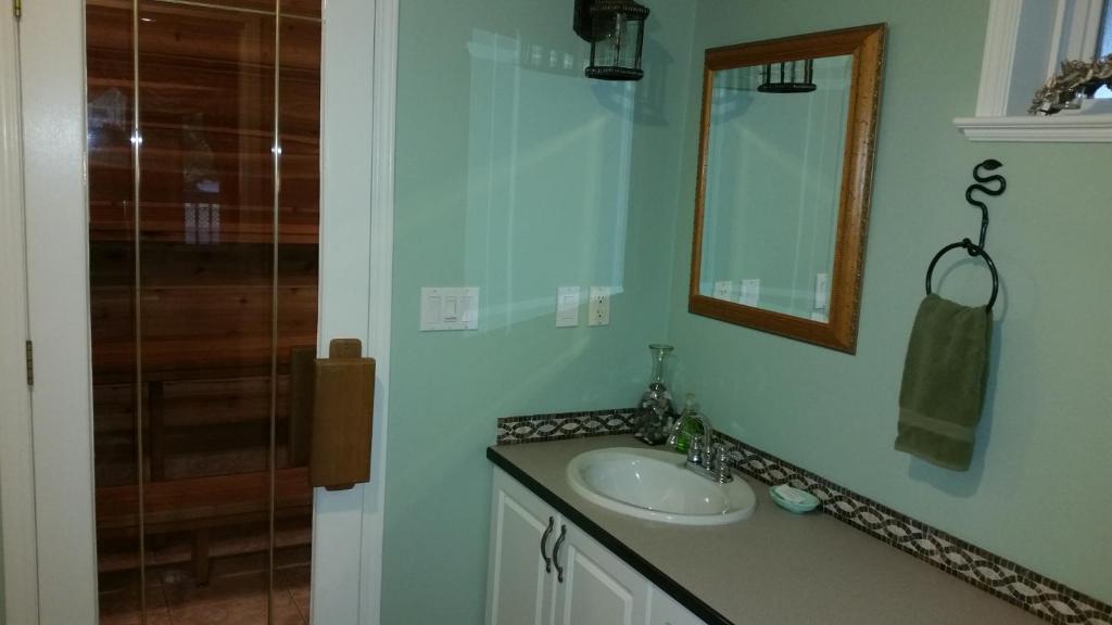 Hummingbird Guesthouse photo 3