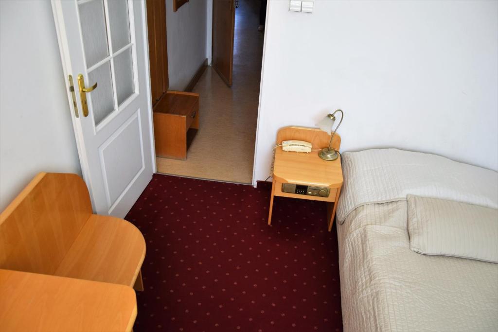 Одноместный (Одноместный номер), Centrum Konferencyjne IBIB PAN