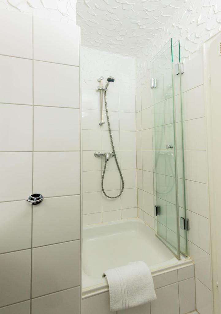 Одноместный (Одноместный номер), Hotel und Restaurant Löwenbräu Köln