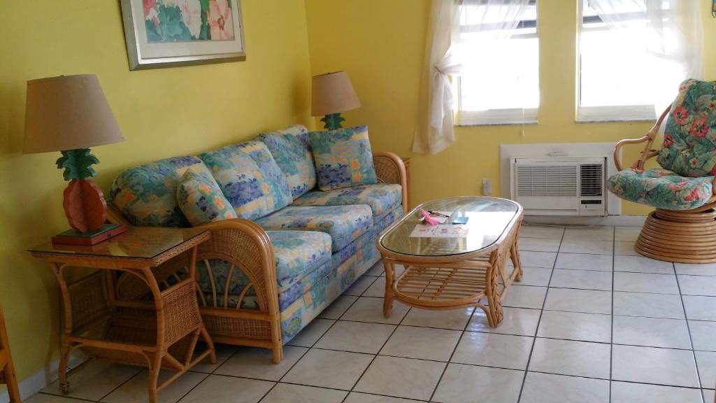 Atlantic Sands Beach Suites - Tap to explore photos