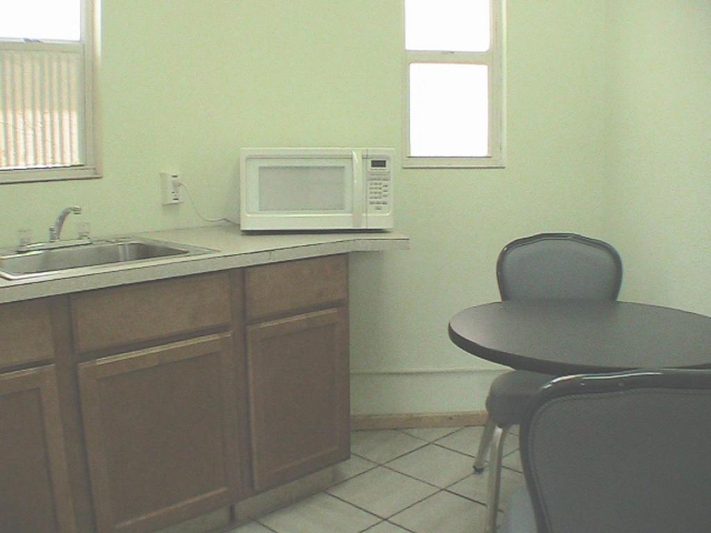 At Home Express Tangerine Inn photo 2