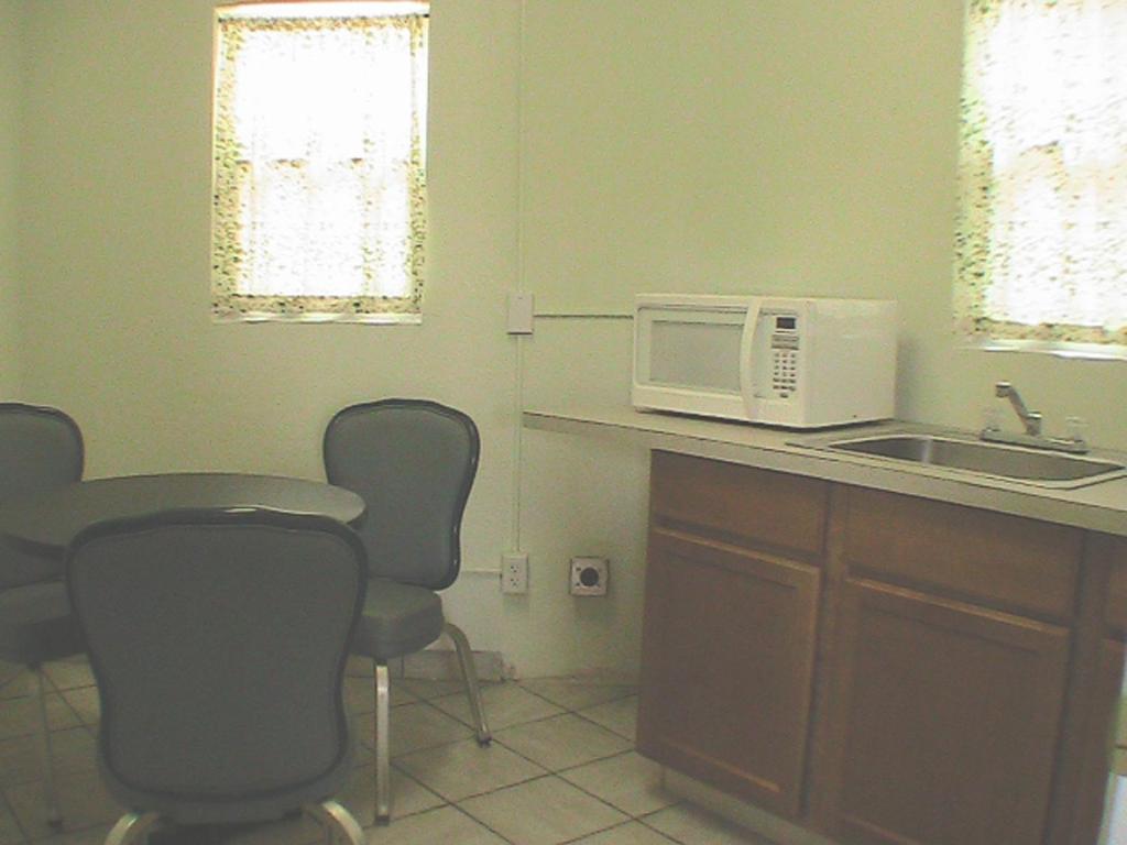 At Home Express Tangerine Inn photo 1