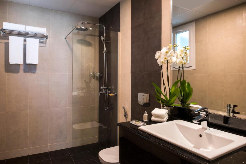 Апартаменты (Апартаменты с 3 спальнями), Fraser Suites Muscat