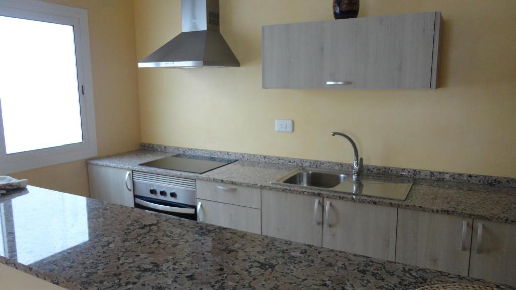 Apartamentos Cala Llonga photo 2