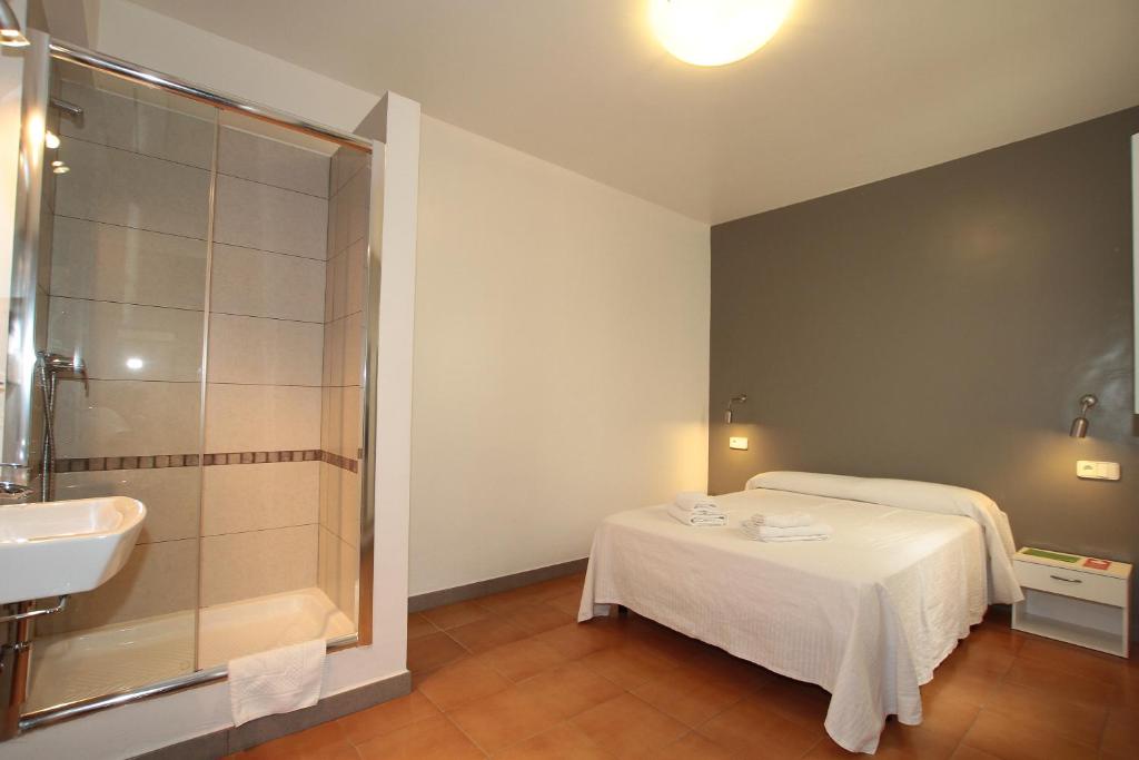 Hostal Ripoll Ibiza photo 2