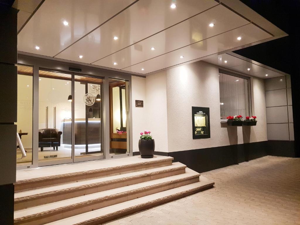 Hotel Hessischer Hof photo 1