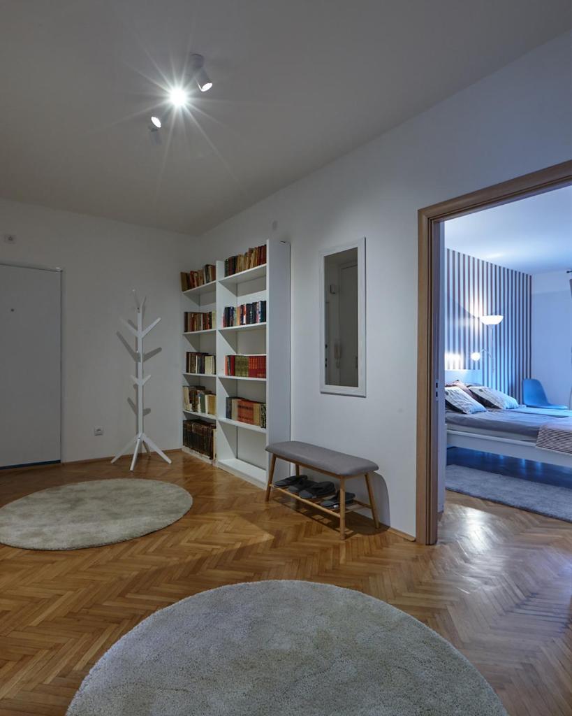 Апартаменты (Апартаменты), Take 5