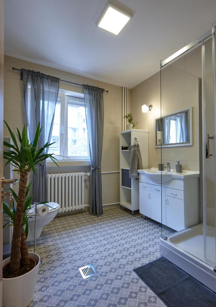 Апартаменты (Апартаменты), Take 5