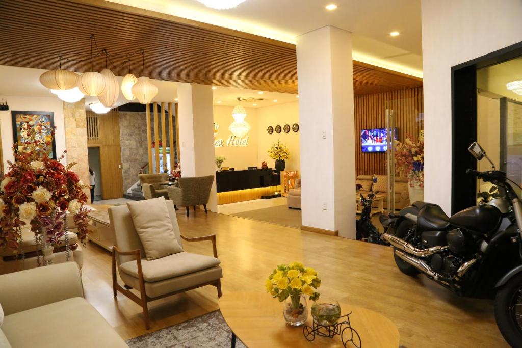 Rolex Hotel