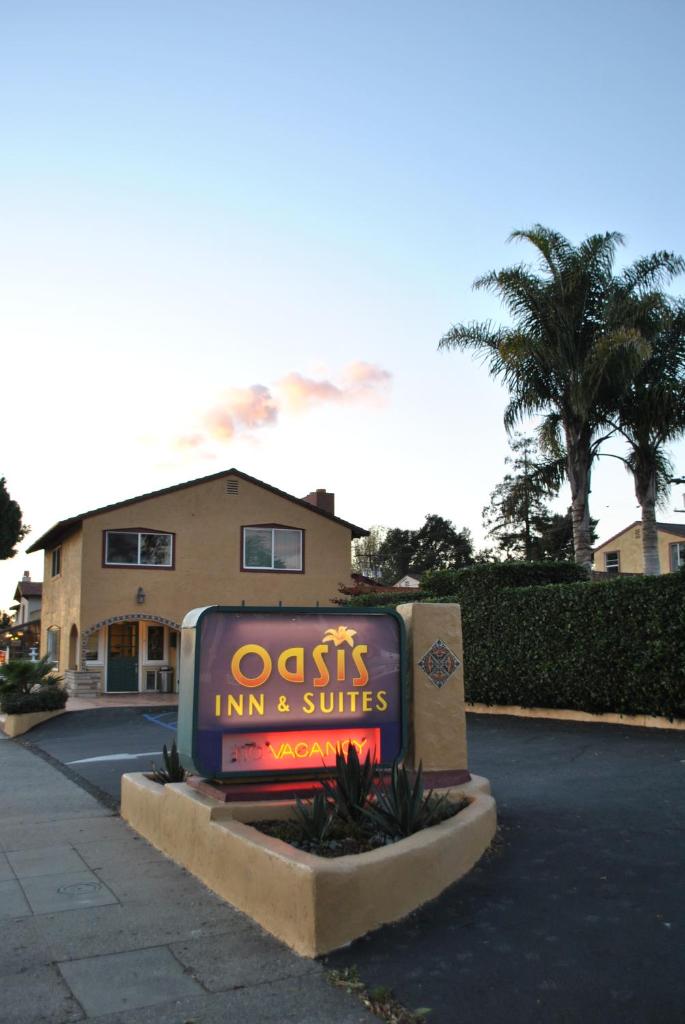 Oasis Inn & Suites image