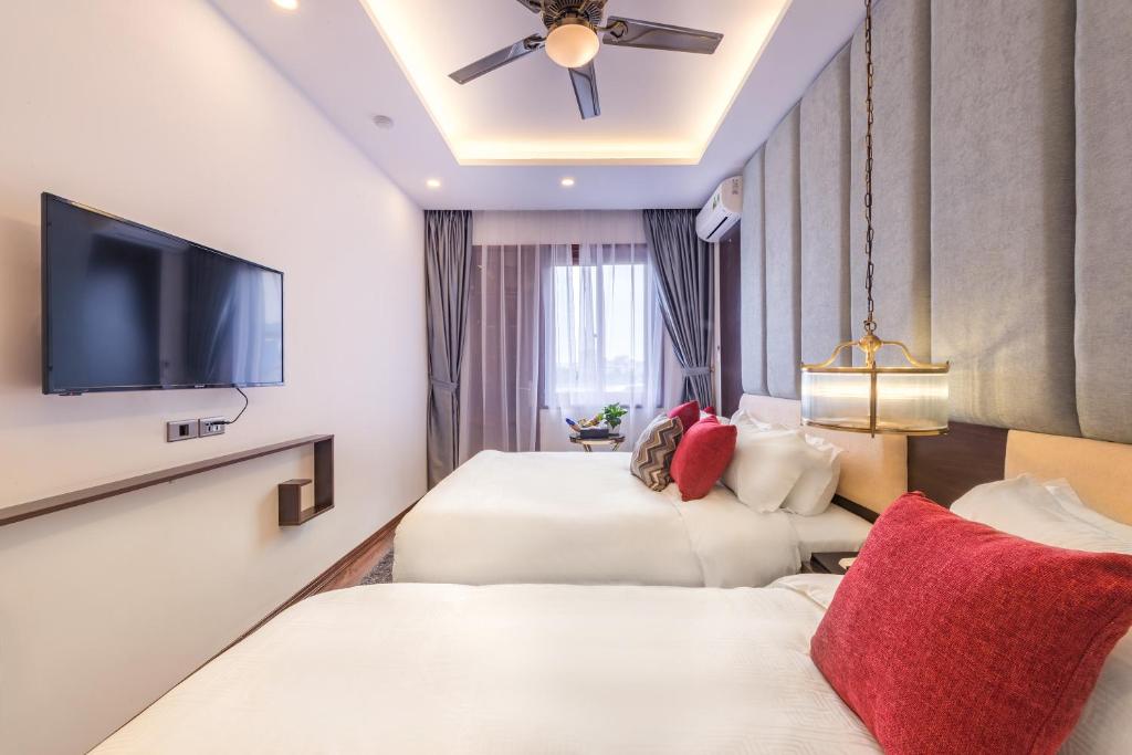 Семейный (Семейный номер с балконом), Splendid Hotel & Spa