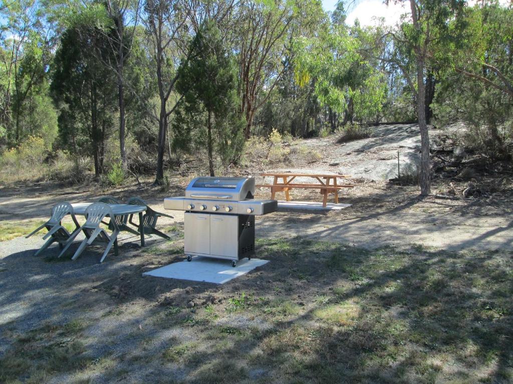 Just Red Wines Cabins photo 2