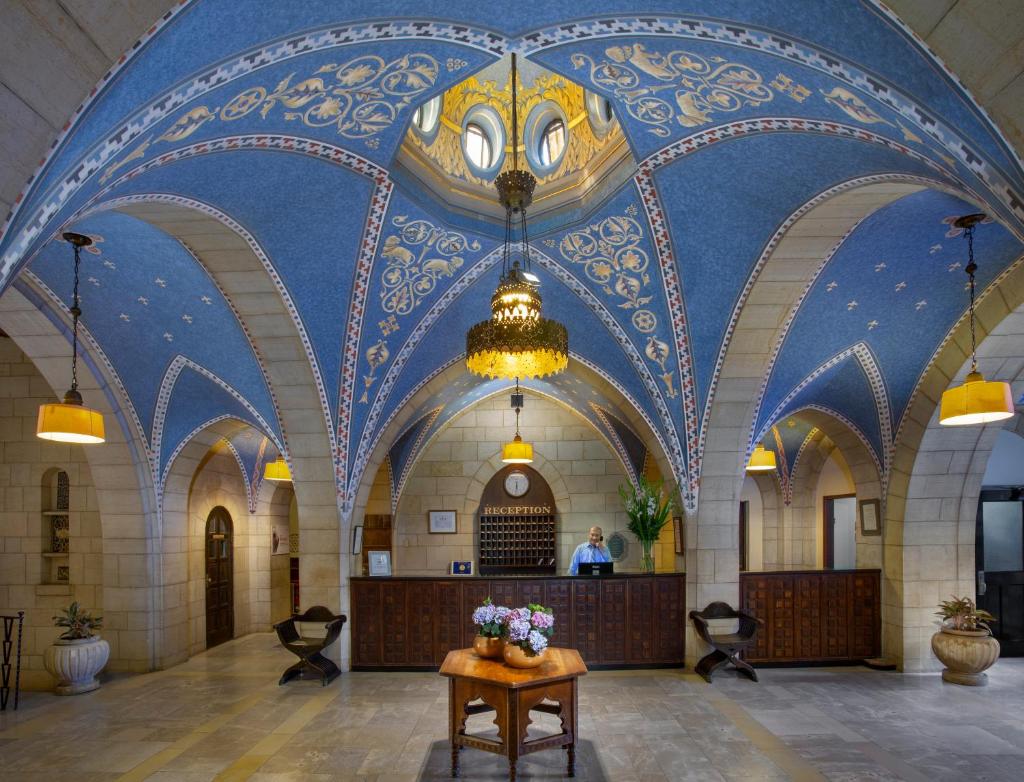 YMCA Three Arches Hotel photo 3