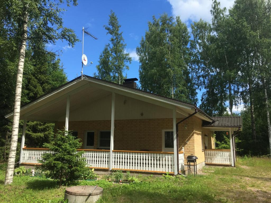 Foxy burrow, Kouvola