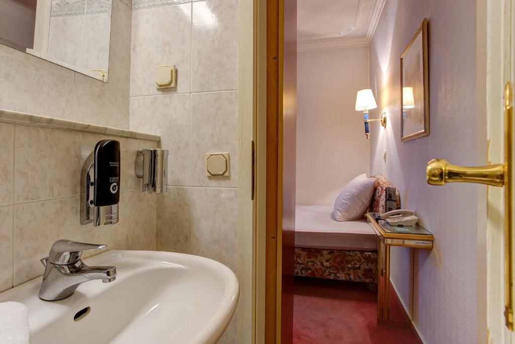 Трехместный (Трехместный номер), Hotel ARDE