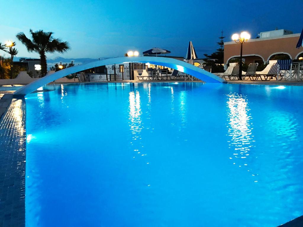 Hotel Lodos photo 2