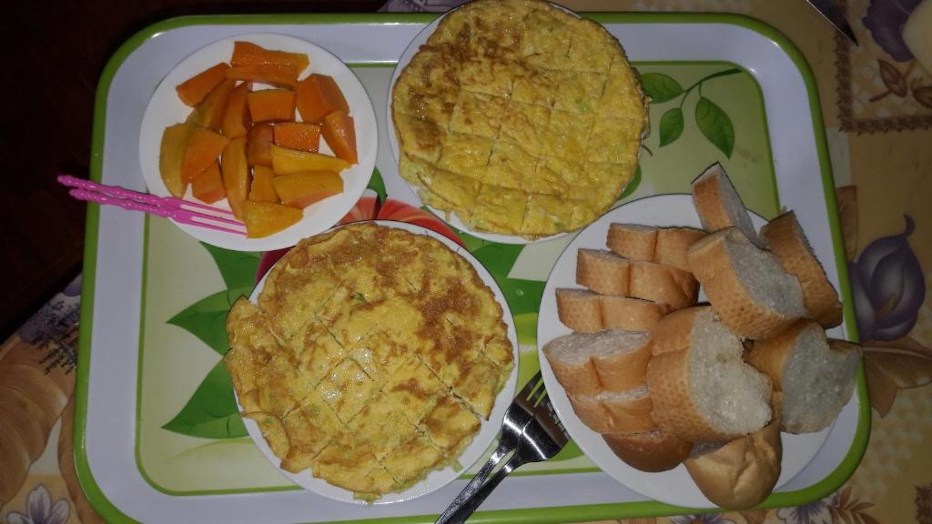 Ba Be Lake Homestay - Quynh Chi