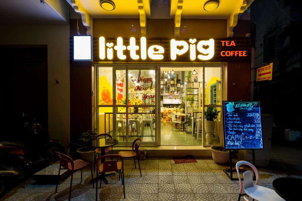Двухместный (Двухместный номер Делюкс с 1 кроватью и балконом), Little Pig Home