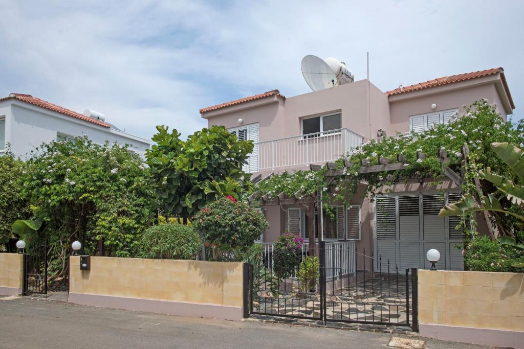 Nissi Maria Villa photo 2