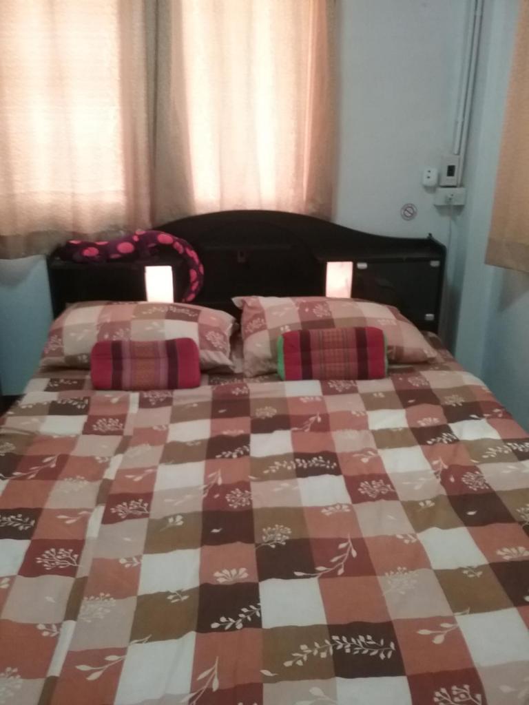 Двухместный (Номер с кроватью размера «queen-size» и балконом), Danee Hostel