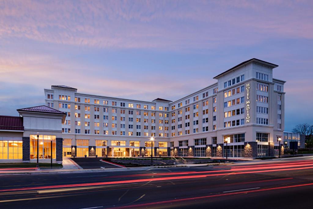Hotel Madison & Shenandoah Conference Ctr image