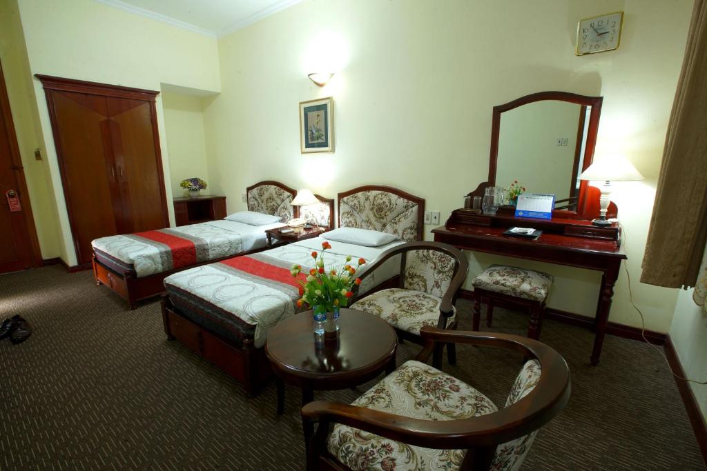 Hoang Ha Hotel