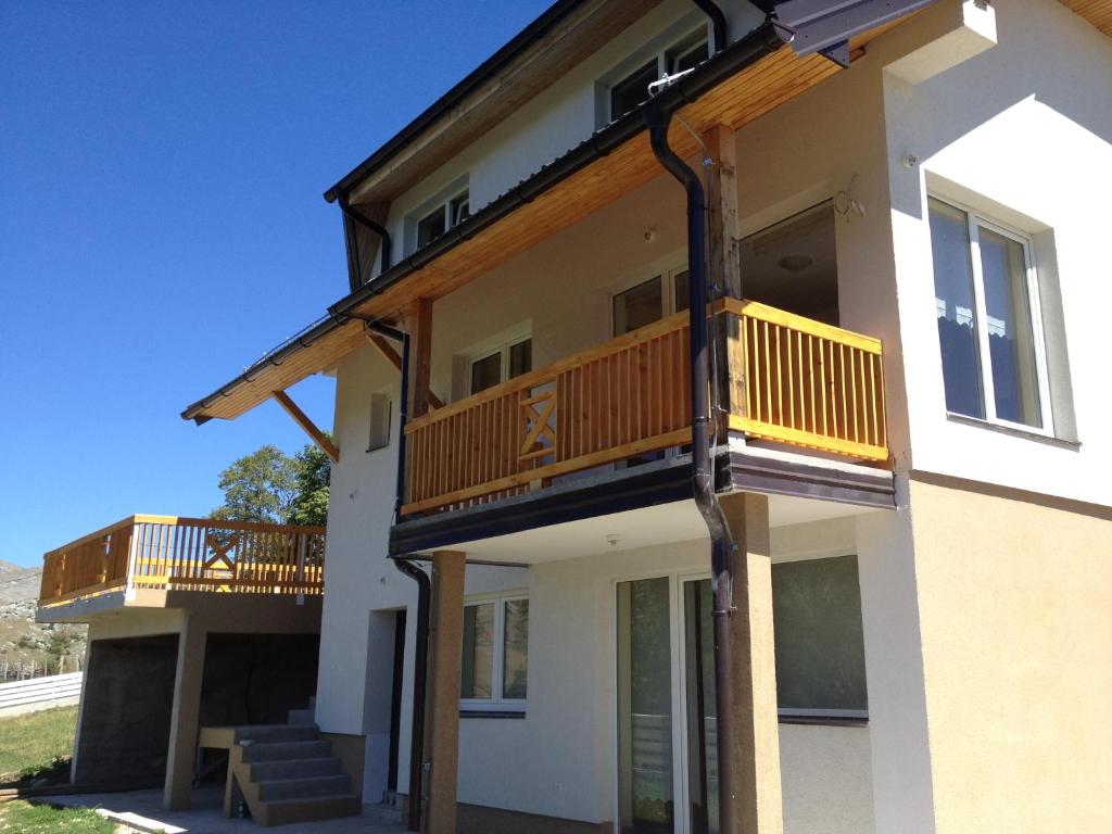 Utopia Mountain resort Bjelasnica photo 2