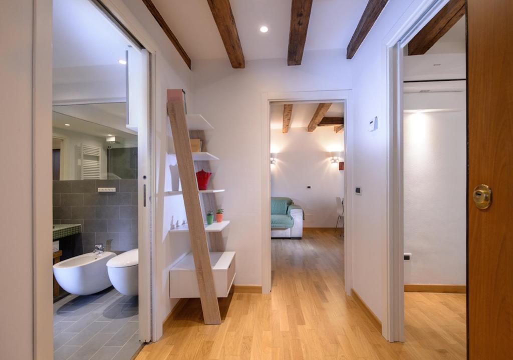 GDhouse photo 1