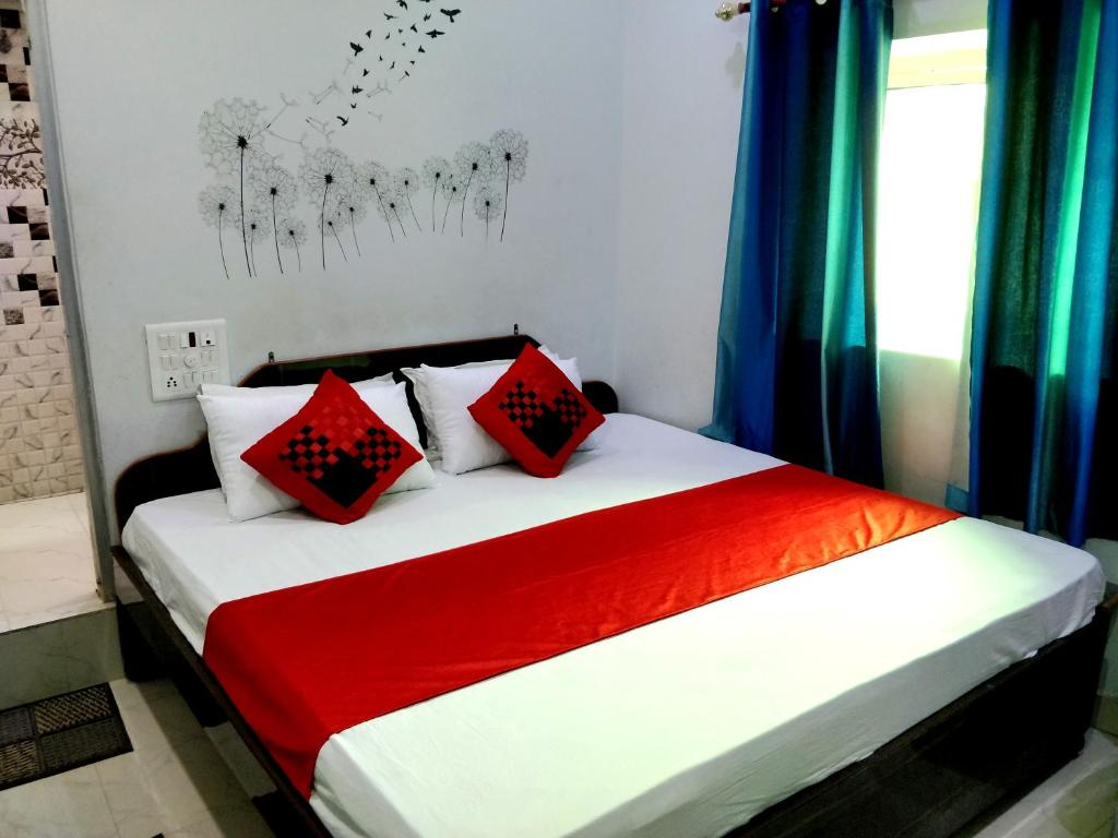 Двухместный (Улучшенный номер с кроватью размера «king-size»), City Hotel