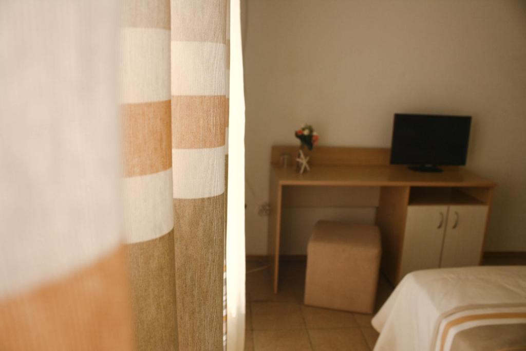 Трехместный (Трехместный номер), Familiya Club Hotel