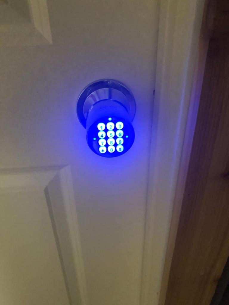 Одноместный (Одноместный номер с общей ванной комнатой), Hollywood Rentals LLC