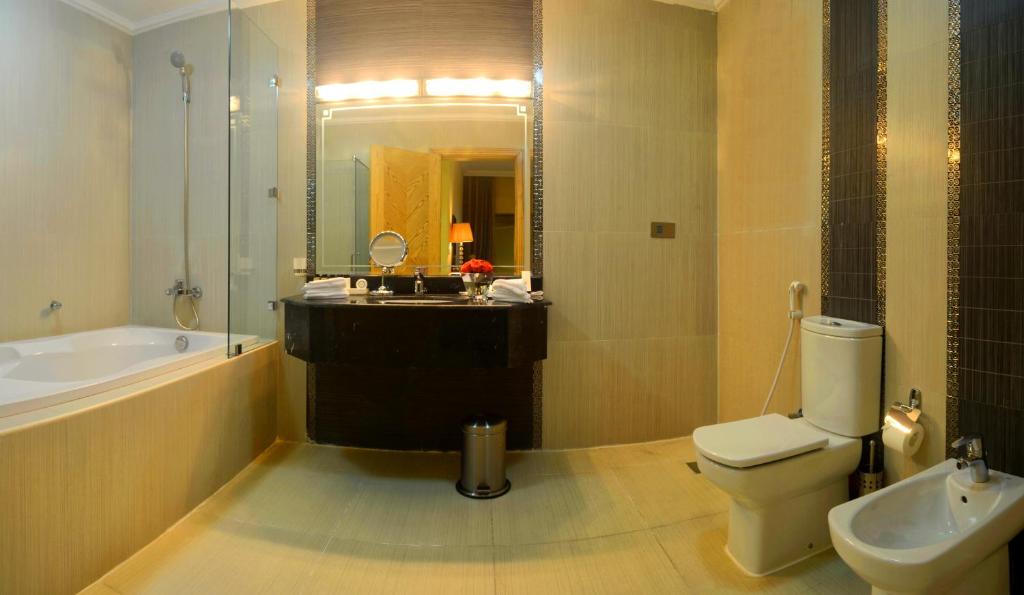 Апартаменты (Люкс в пентхаусе), Magnum Hotel & Suites West Bay