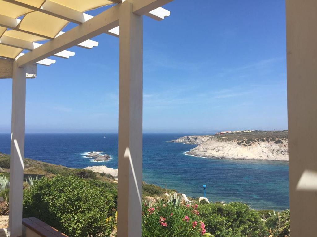 Villaggio polifemo 38 Località Cala Sapone