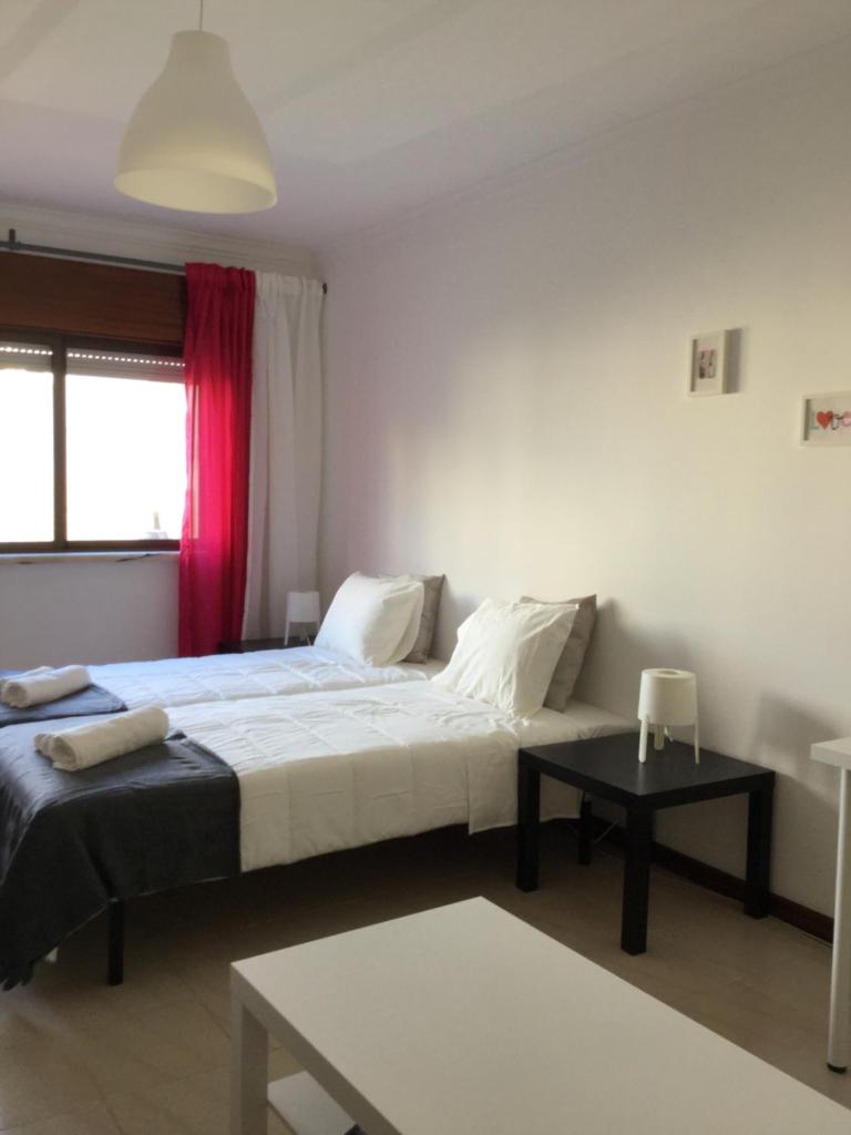 APARTAMENTO LISBOA - REBOLEIRA photo 2