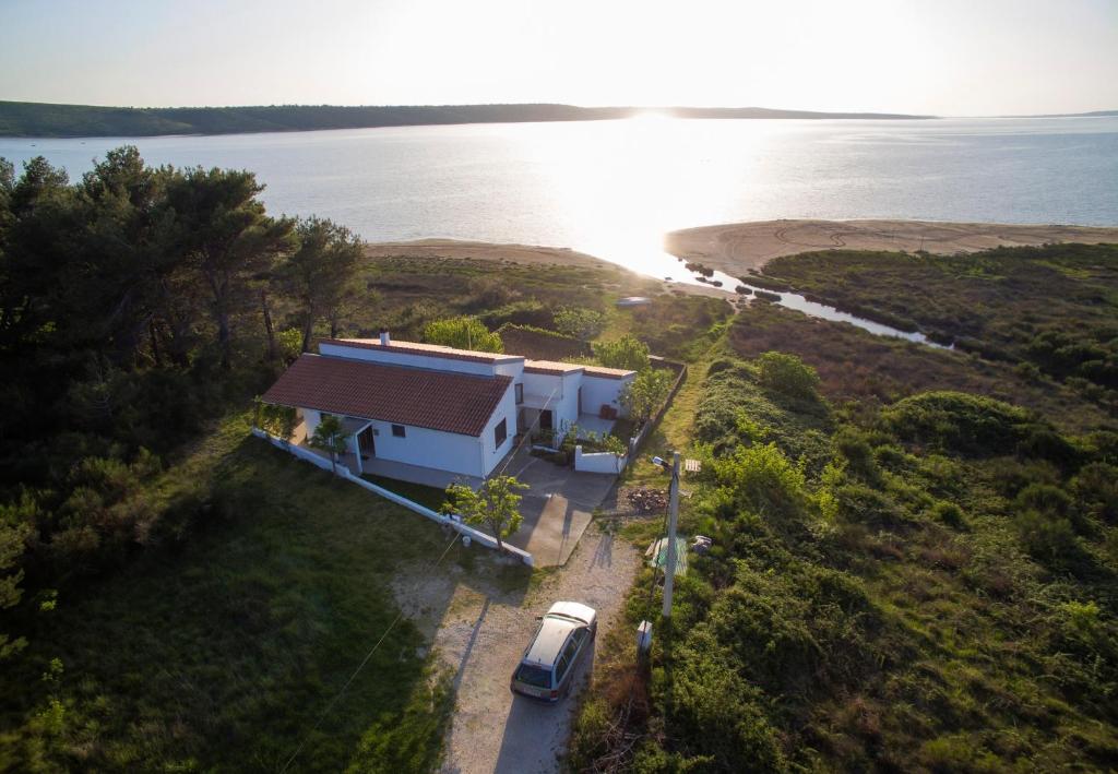 Holiday House Sunset photo 1