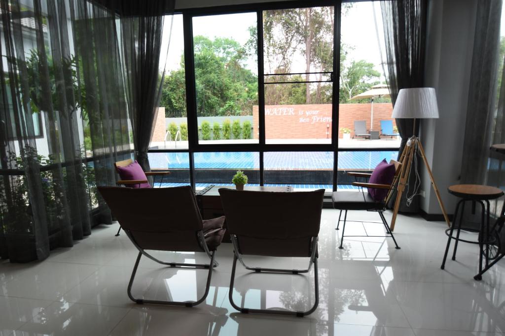 Вилла (Вилла с 4 спальнями и собственным бассейном - Chaiyapruek 2), Natural Park Resort Pattaya