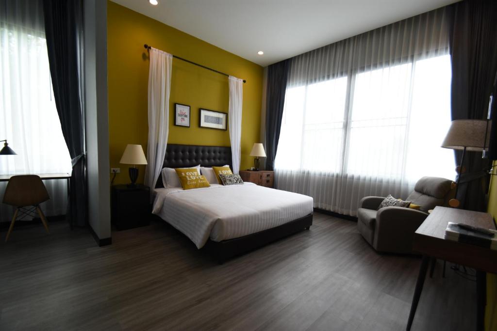 Вилла (Вилла с 4 спальнями и собственным бассейном - Chaiyapruek 2), Natural Park Resort Pattaya