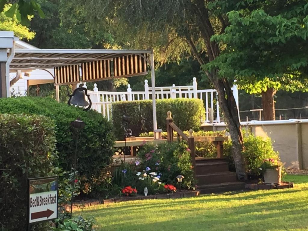 Dublin Farm photo 2