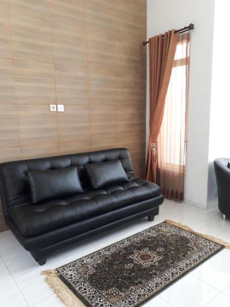 Villa Puncak Garuda A5 photo 2