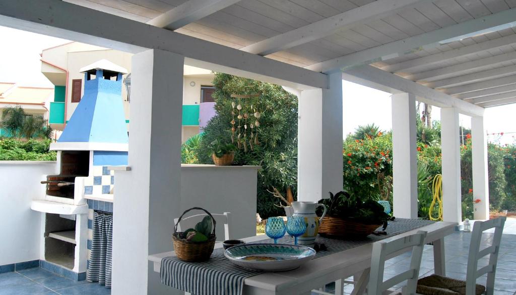 Villa Salina fronte mare photo 1