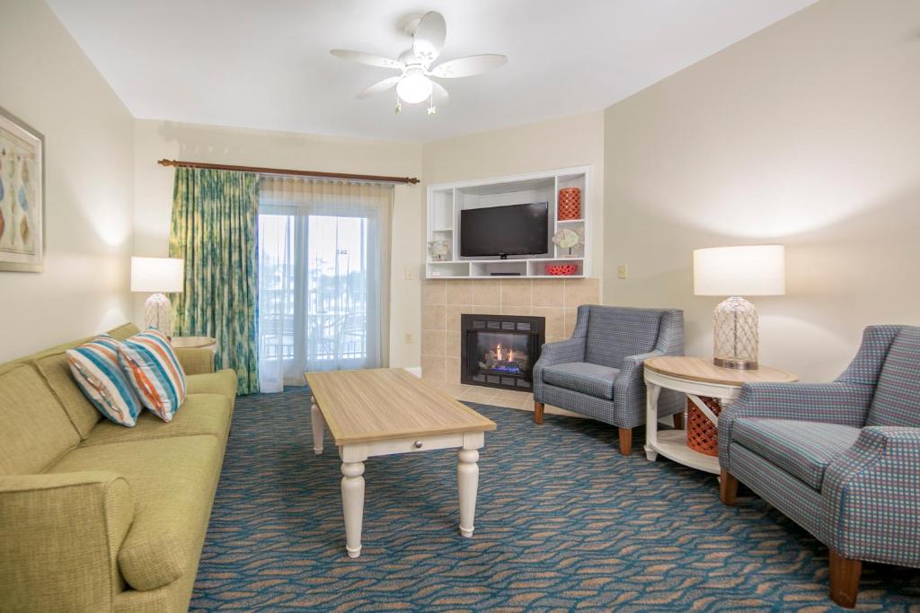 Holiday Inn Club Vacations South Beach Resort, an IHG Hotel photo 2