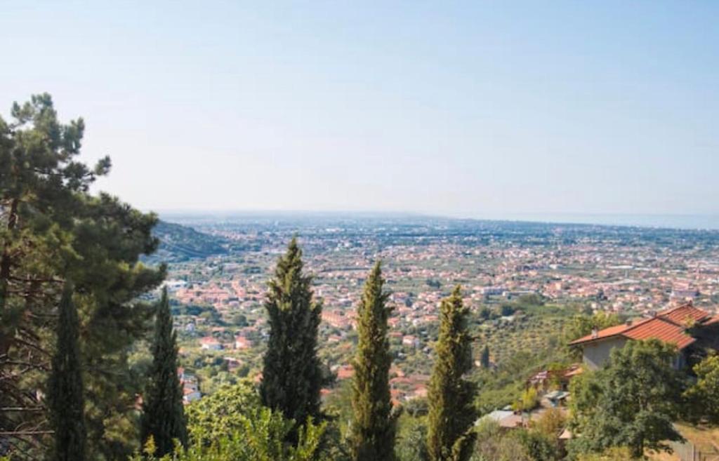 Casa Rosa in collina
